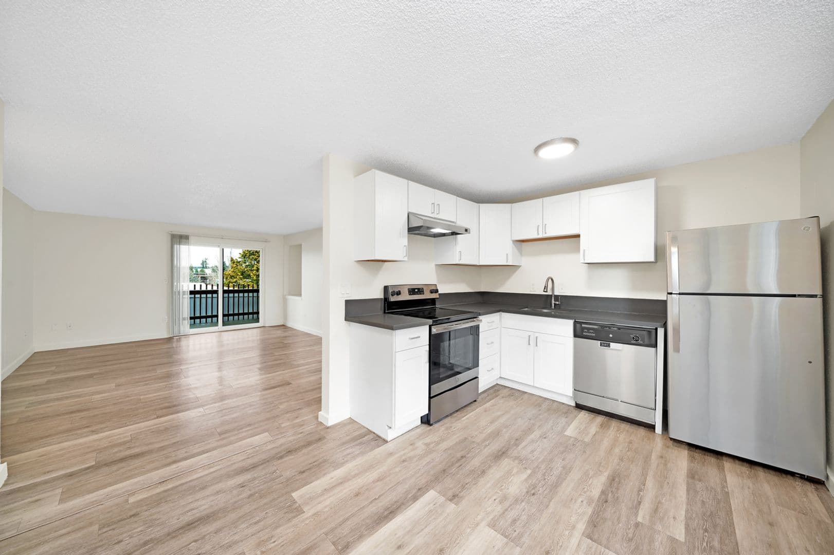 Tigard Apartment: 7582 SW Hunziker Road