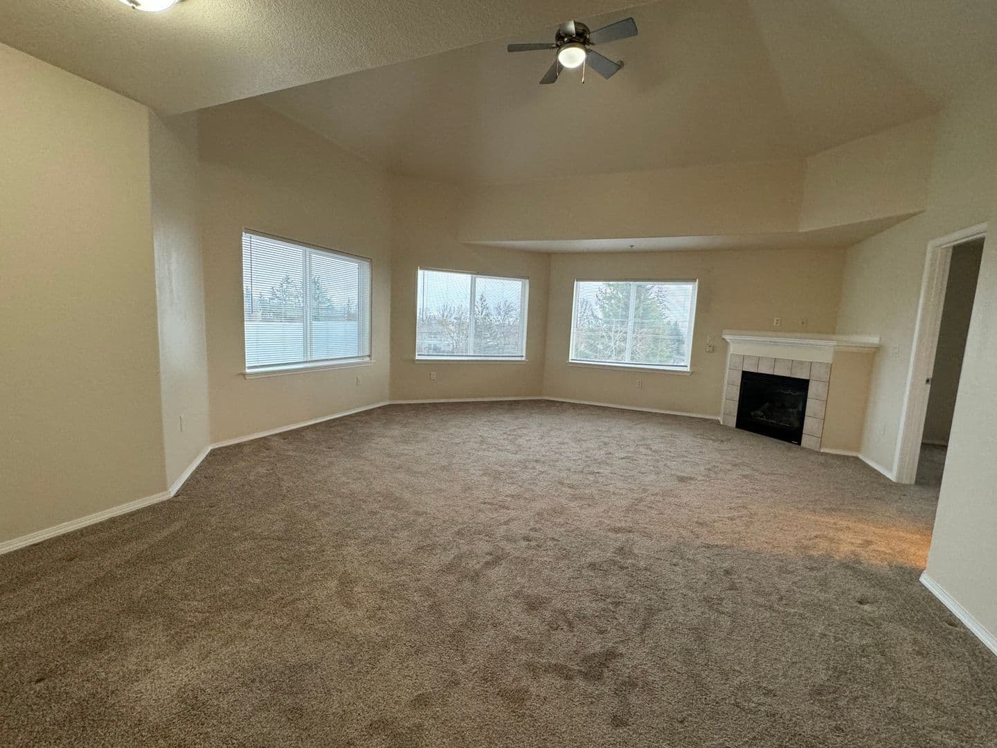 Portland Condo: 15320 NW Central Drive #326