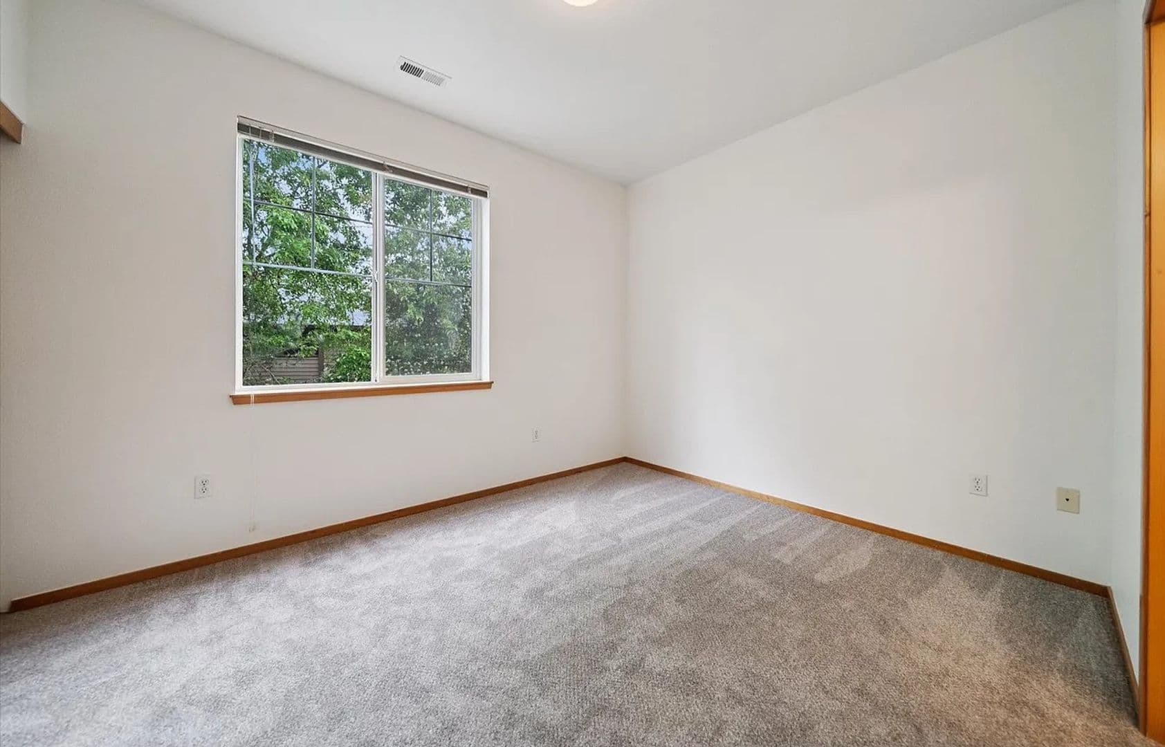 Beaverton House: 775 SW Dillan Drive
