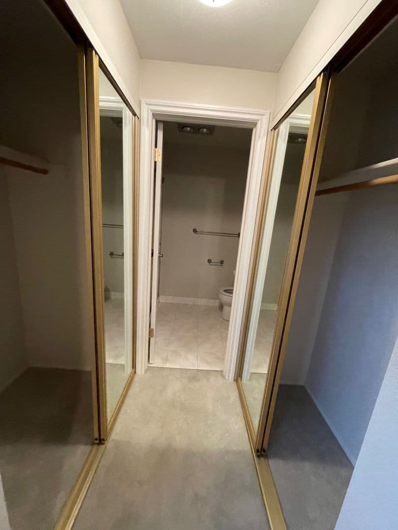 Beaverton Townhome: 11775 SW Boones Bend Drive