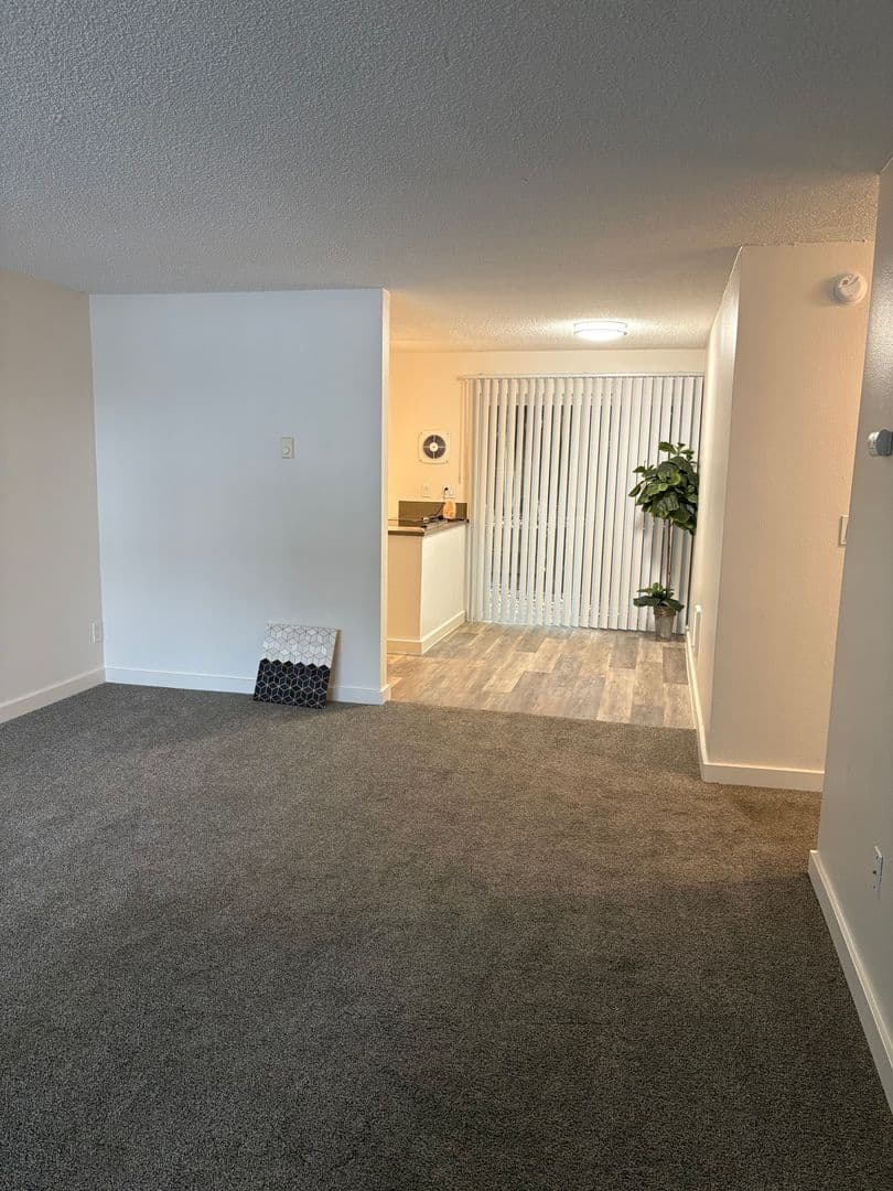 Tigard Apartment: 7582 SW Hunziker Road