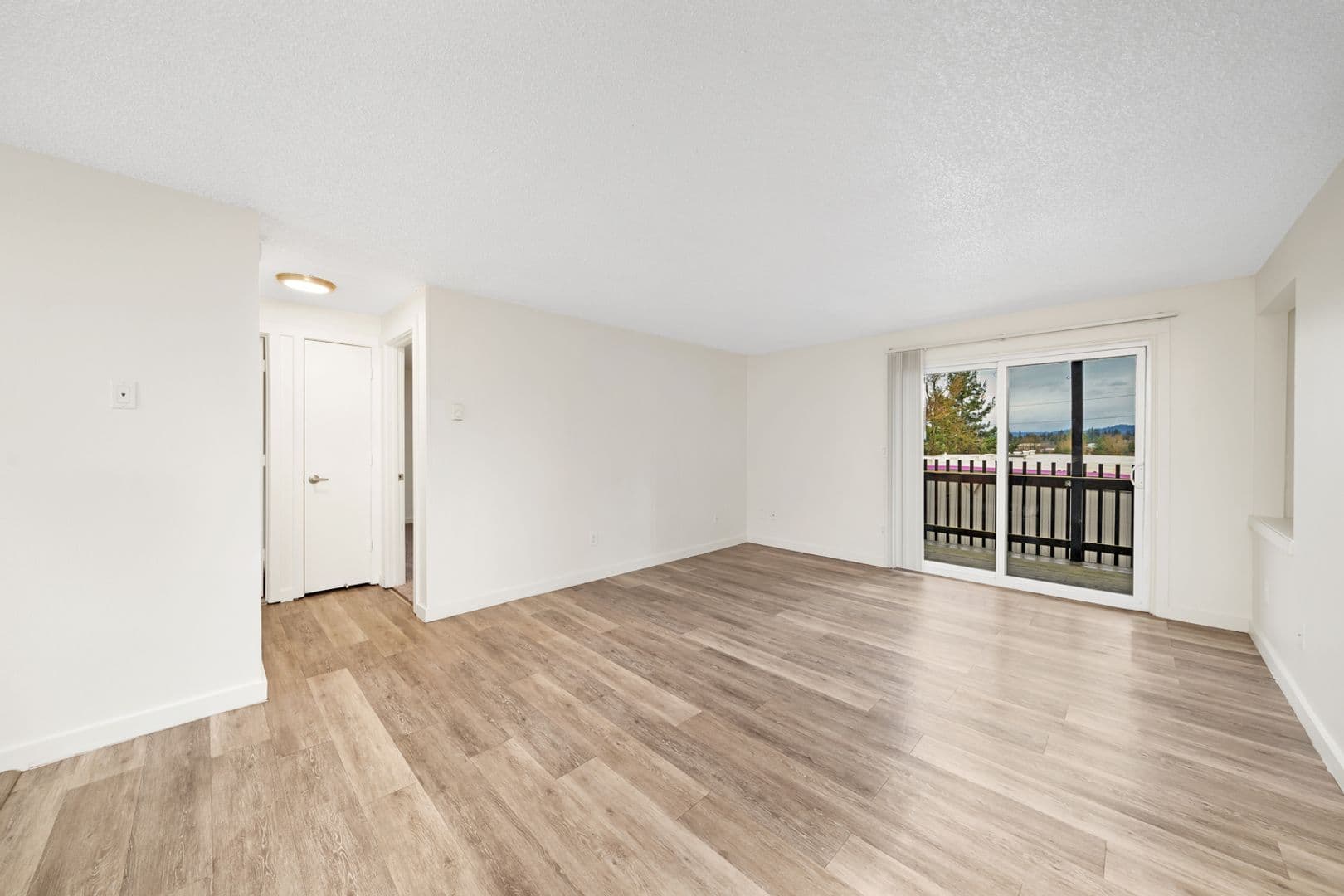 Tigard Apartment: 7582 SW Hunziker Road