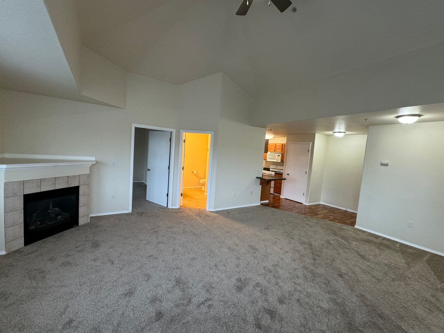 Portland Condo: 15320 NW Central Drive #326