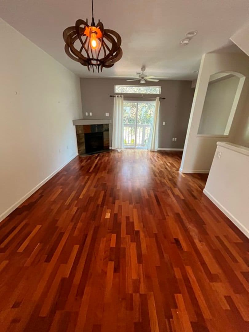 Beaverton Condo: 10308 SW Hollyridge Lane