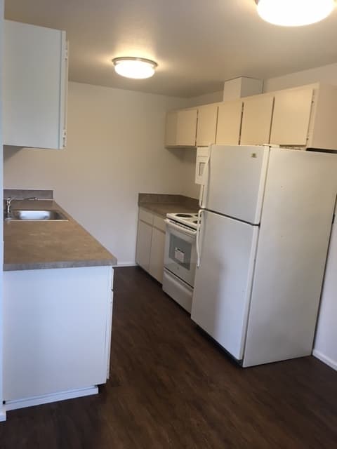 Forest Grove Condo: 2223 Hawthorne Street