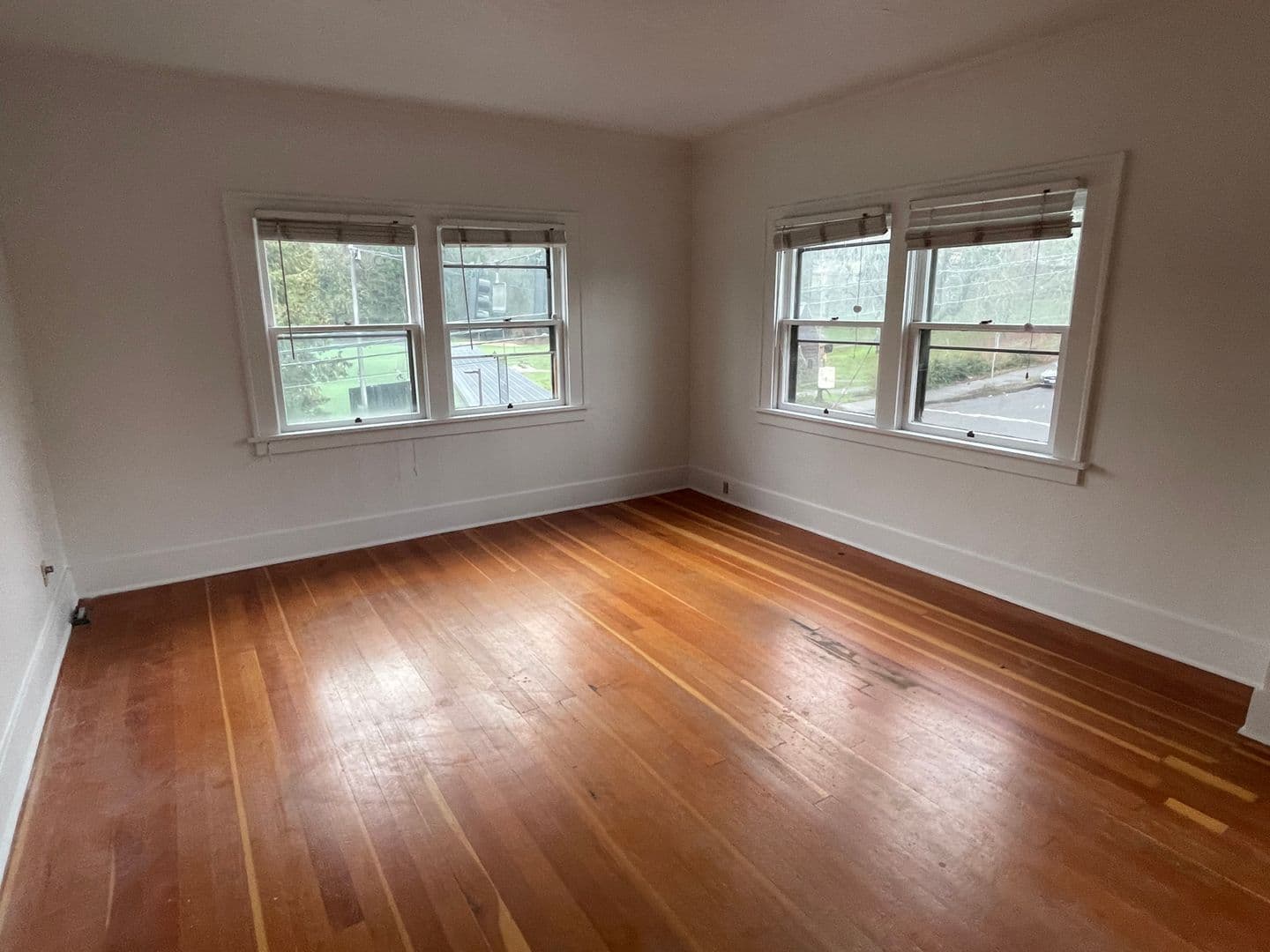 Portland Condo: 2442 SW 5th Avenue