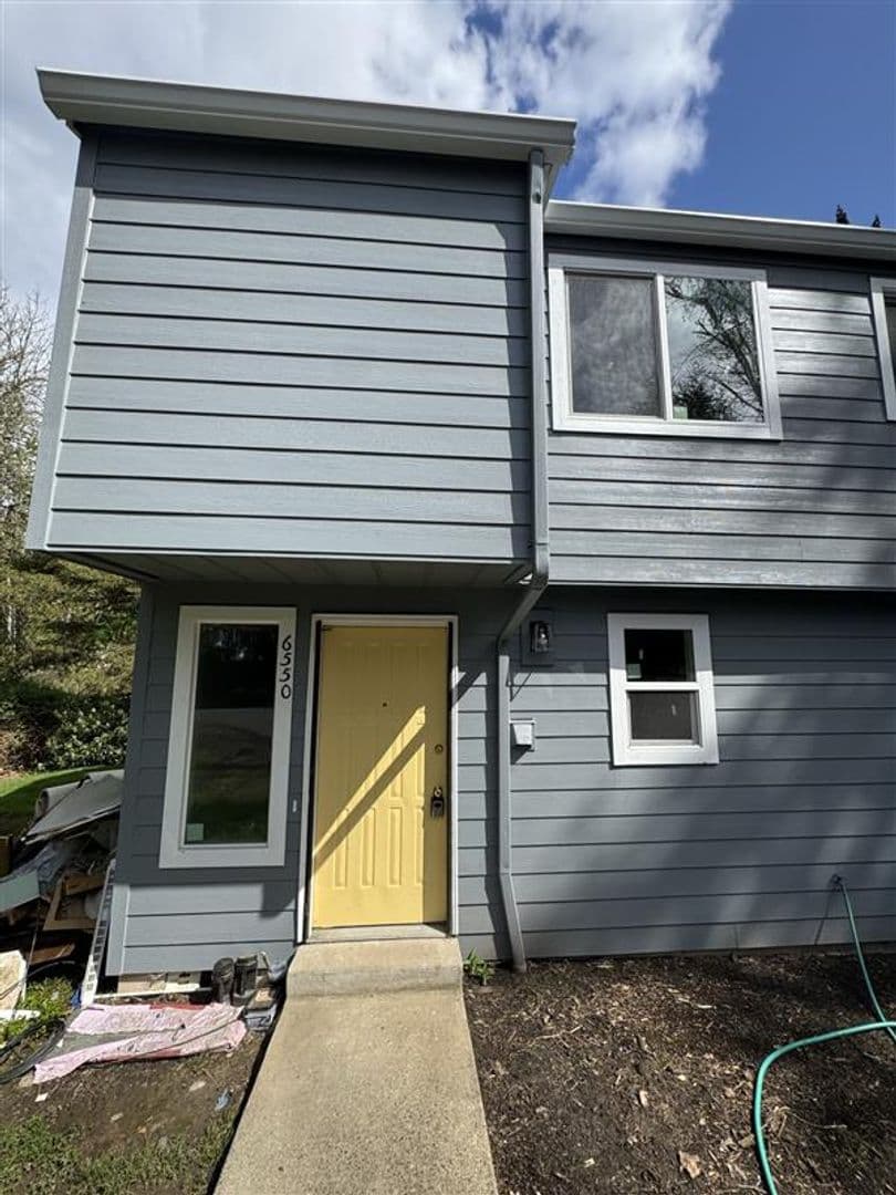 Beaverton House: 6552 SW 192nd Avenue