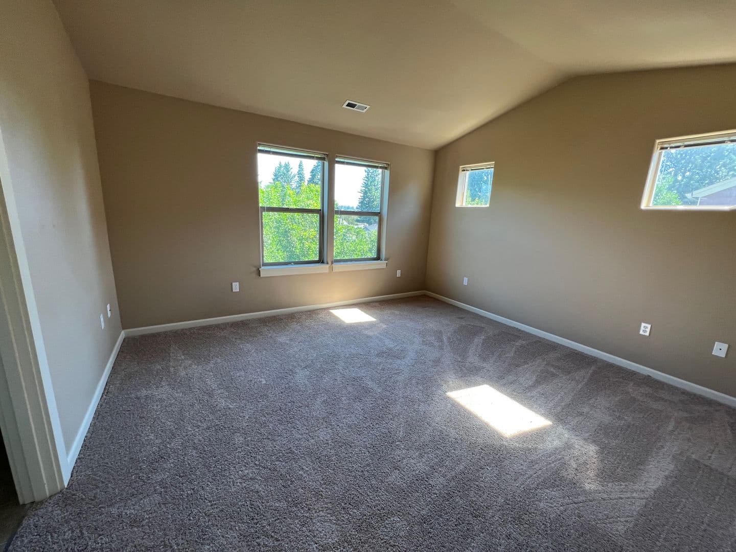 Beaverton House: 20744 SW Sister Lane