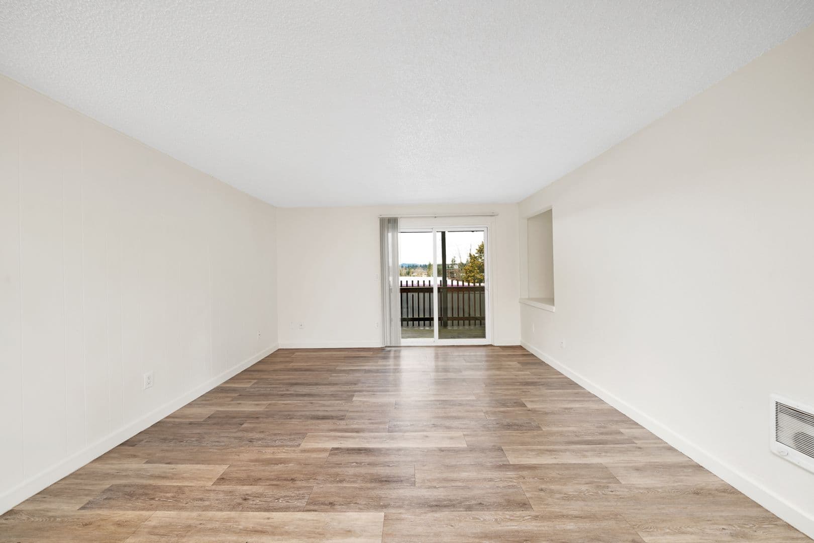 Tigard Apartment: 7582 SW Hunziker Road