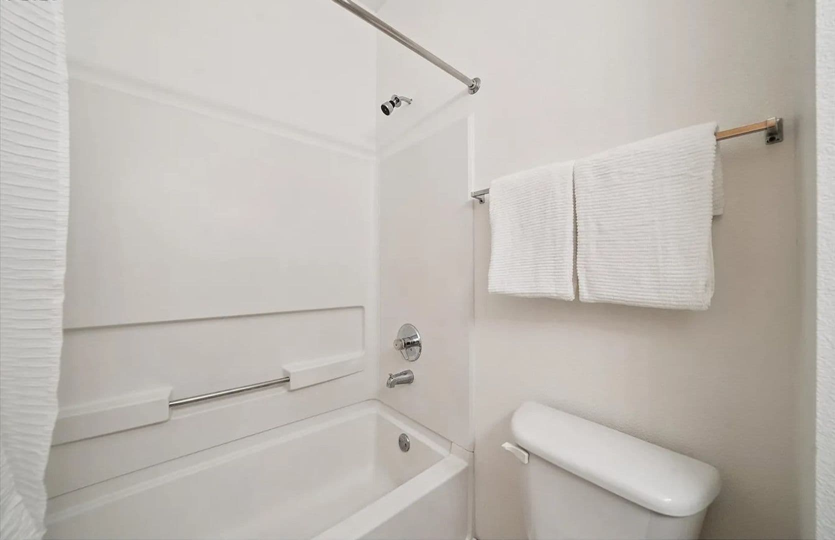 Beaverton House: 775 SW Dillan Drive