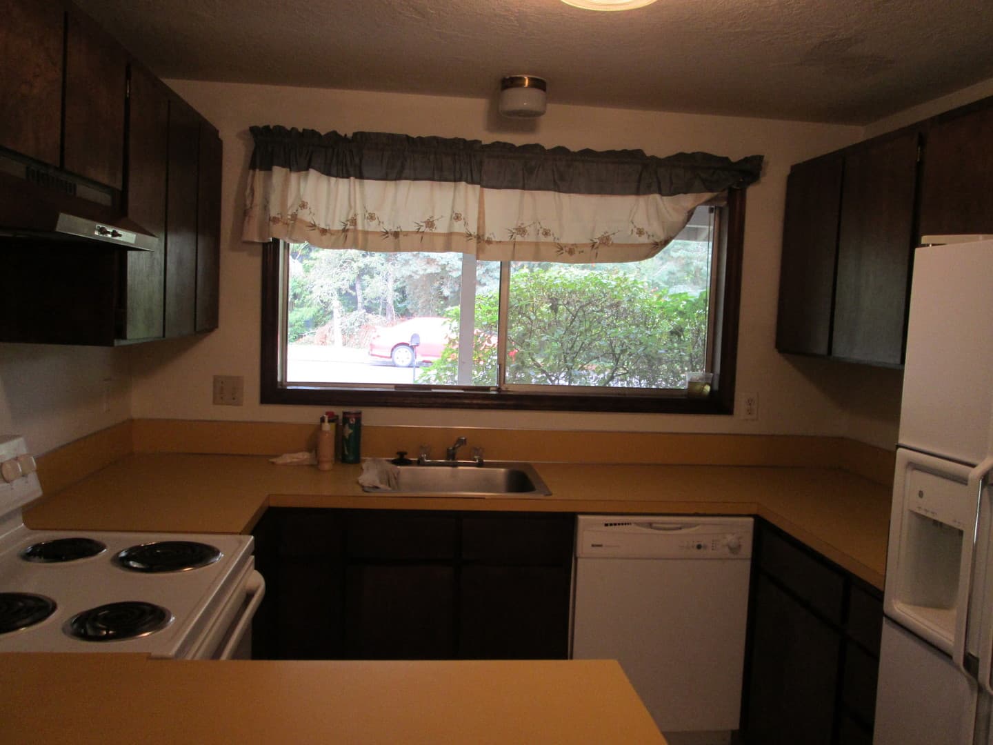 Aloha House: 17640 SW Wright Street