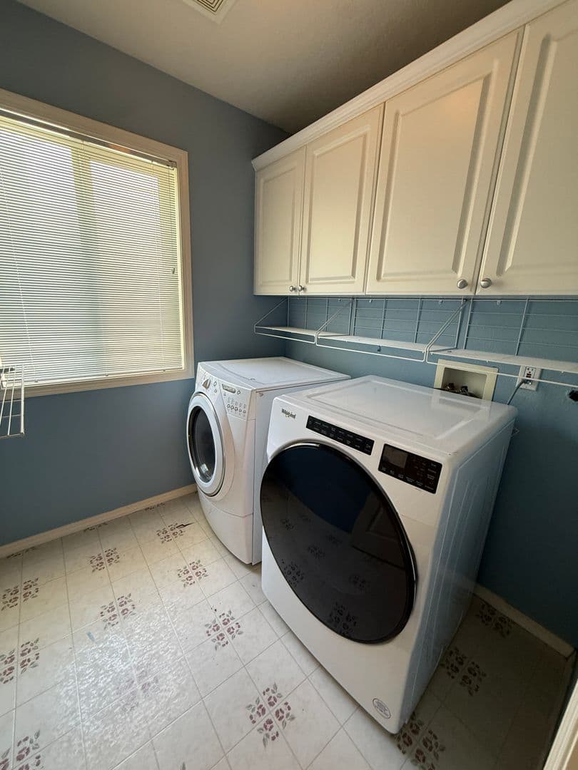 Portland House: 12540 NW Brimpton Court