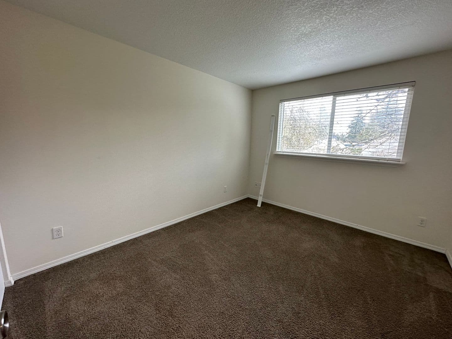 Beaverton House: 6552 SW 192nd Avenue
