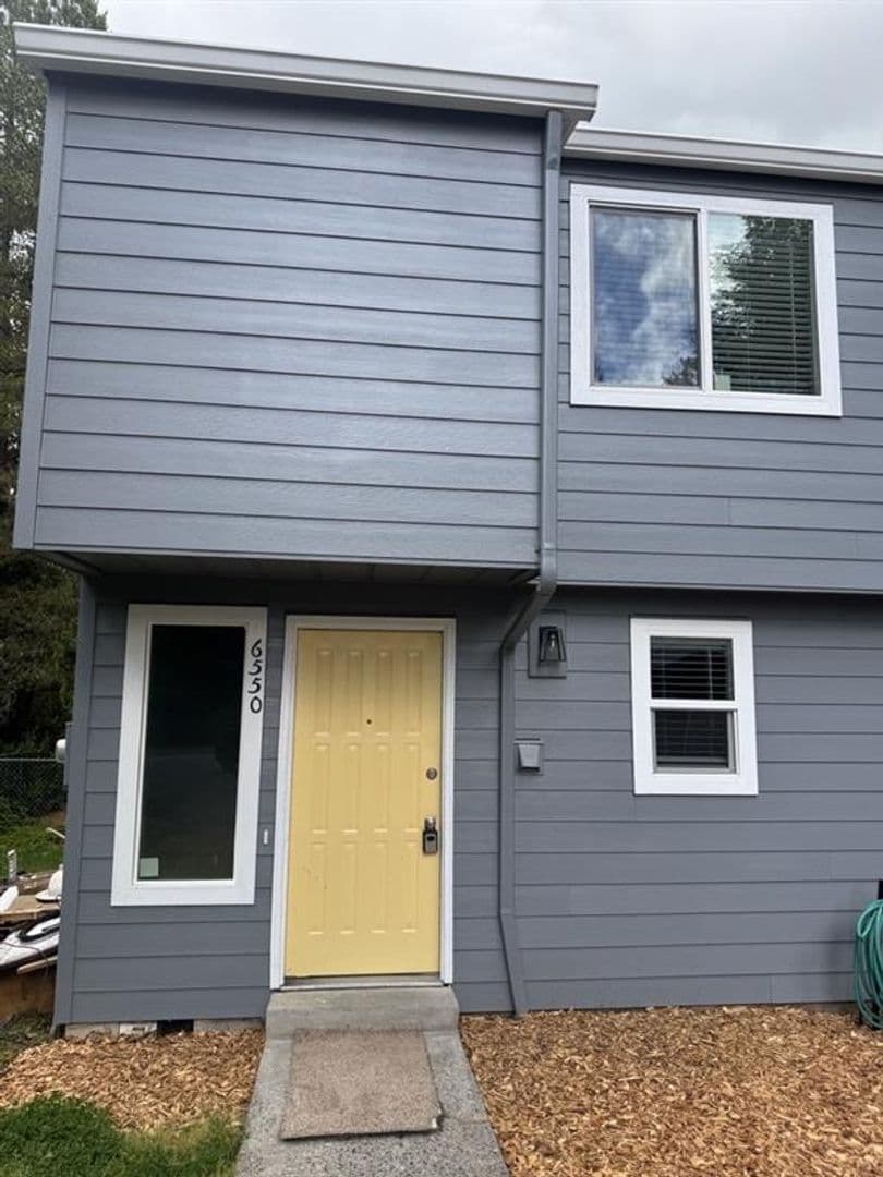 Beaverton House: 6552 SW 192nd Avenue