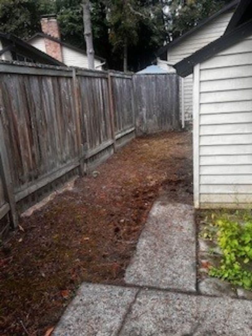 Aloha Apartment: 18700 SW Farmington Rd.