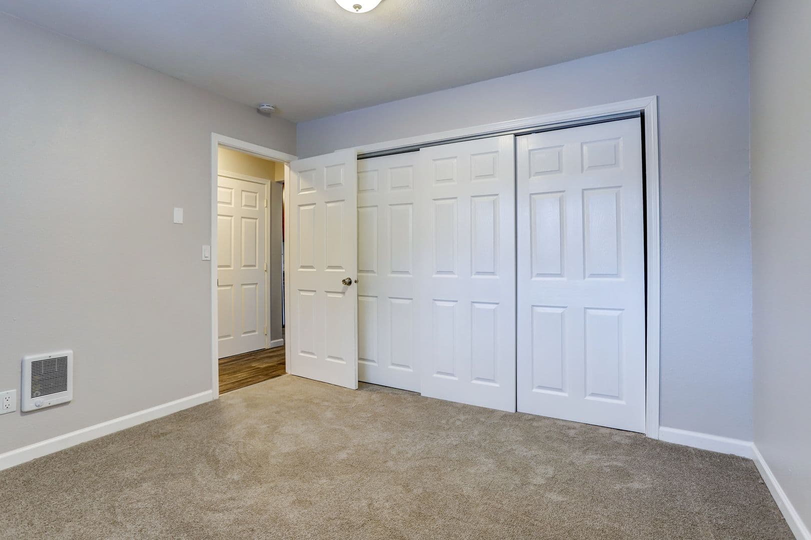 Beaverton Apartment: 3775 SW 108th Avenue