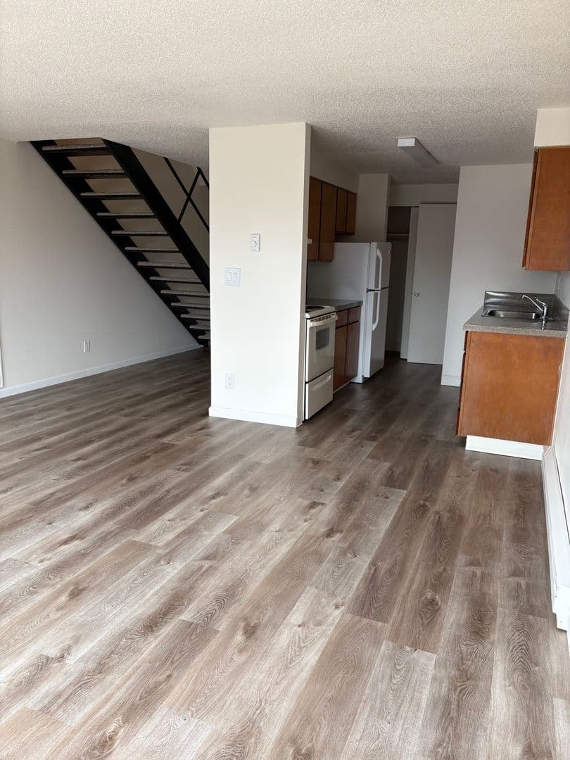 Tigard Apartment: 11575 SW Greenburg Rd. - 20