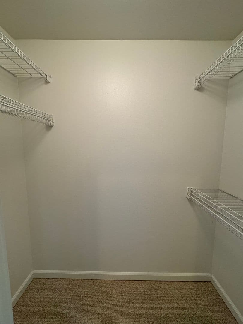 Beaverton Townhome: 15921 SW Mortondale Lane
