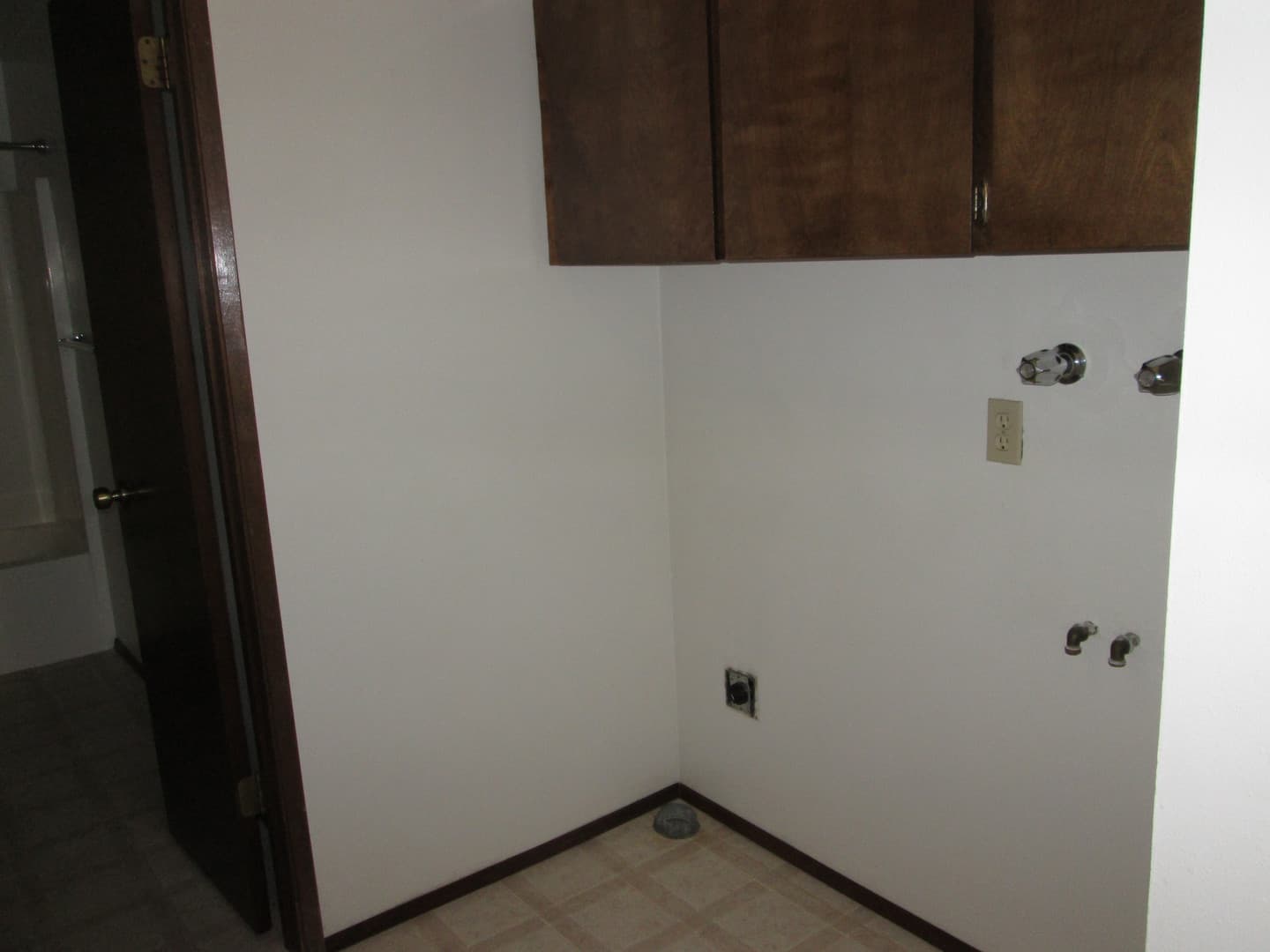 Hillsboro Condo: 2425 SE 53rd Ave