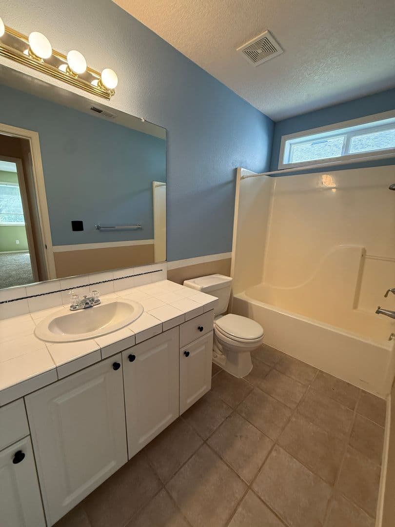 Portland House: 12540 NW Brimpton Court