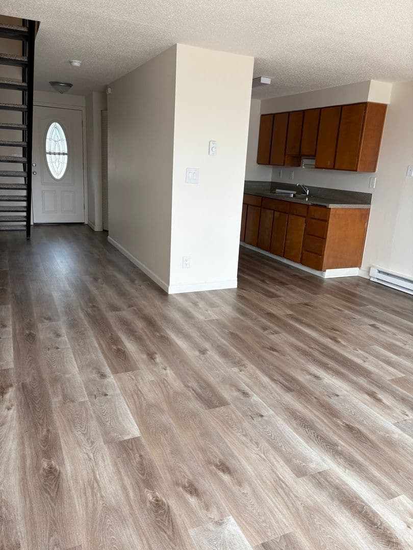 Tigard Apartment: 11575 SW Greenburg Rd. - 20