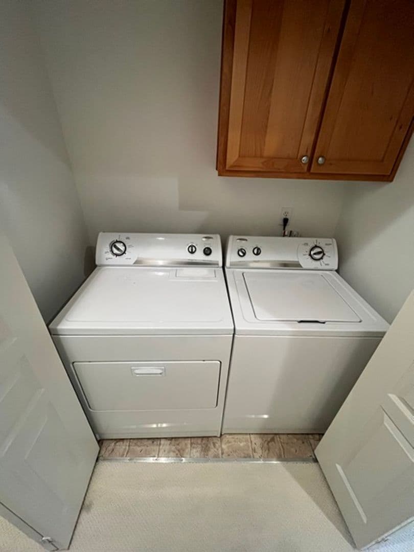 Beaverton Condo: 10308 SW Hollyridge Lane