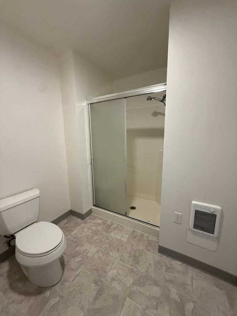 Portland House: 6542 SW Seymour Street