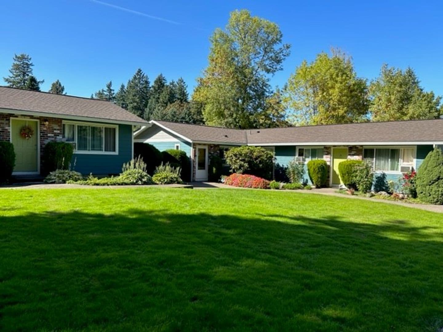 Aloha Apartment: 18850 SW Farmington Rd.