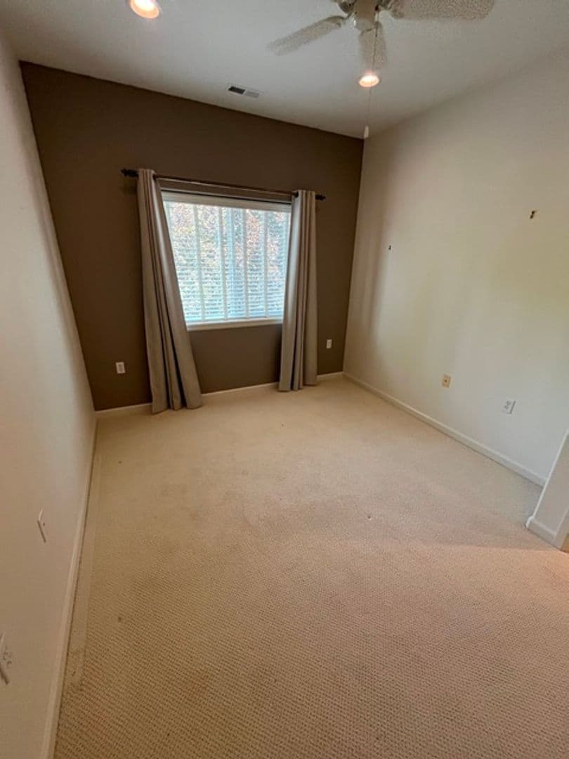 Beaverton Condo: 10308 SW Hollyridge Lane