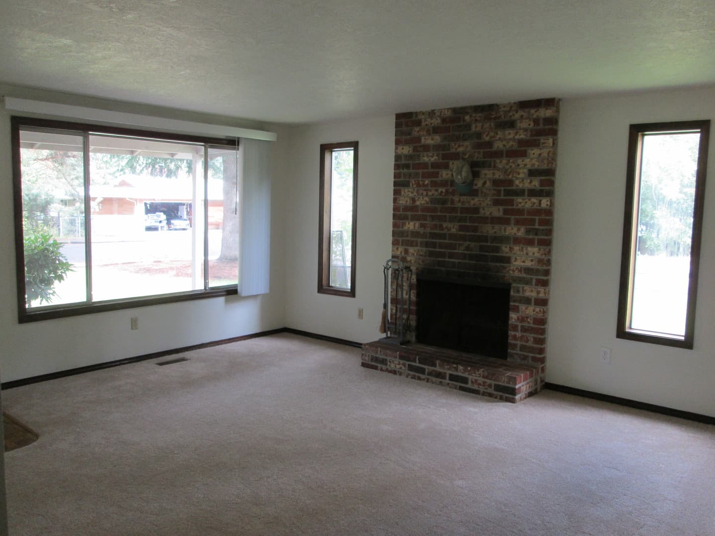 Aloha House: 17640 SW Wright Street