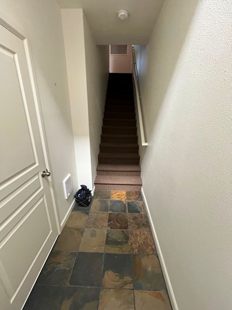Beaverton Condo: 10308 SW Hollyridge Lane