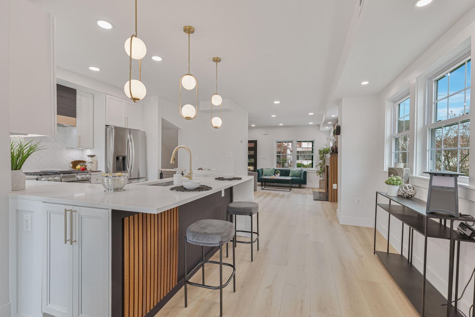 Washington Townhome: 6007 4th St NW