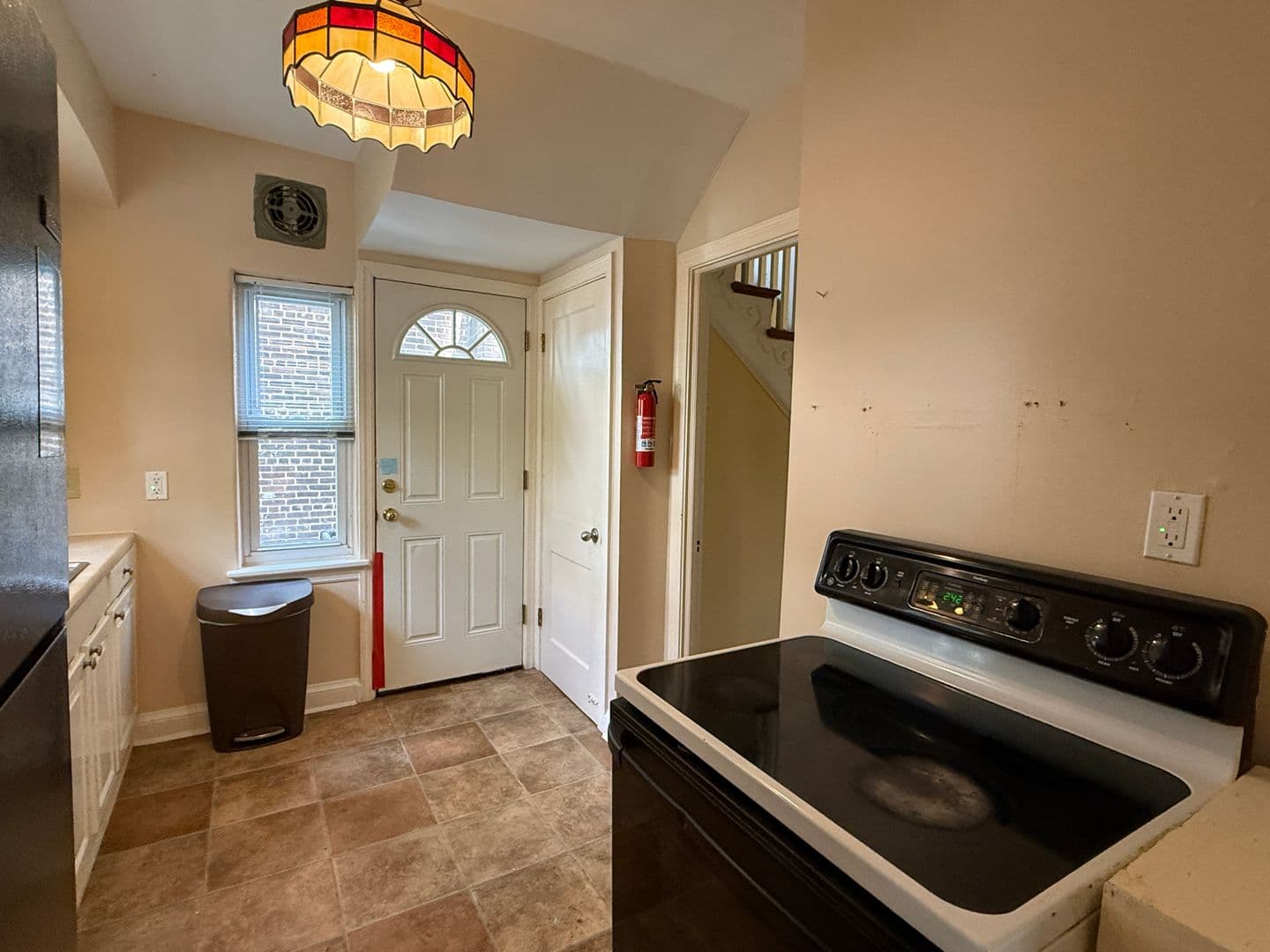 Washington House: 4409 Brandywine St NW