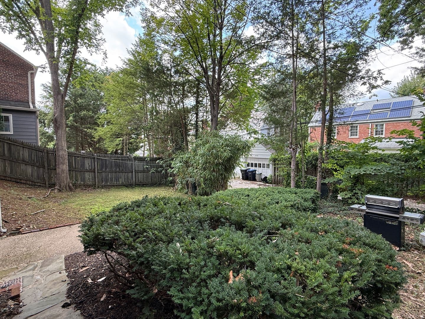 Washington House: 4409 Brandywine St NW