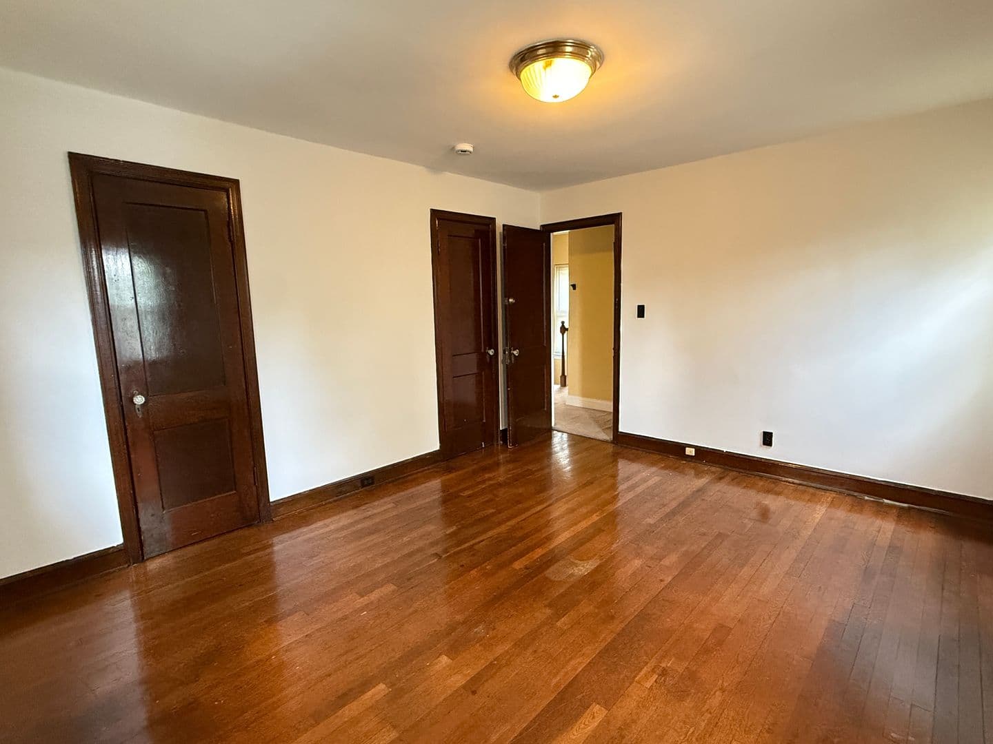 Washington House: 4409 Brandywine St NW
