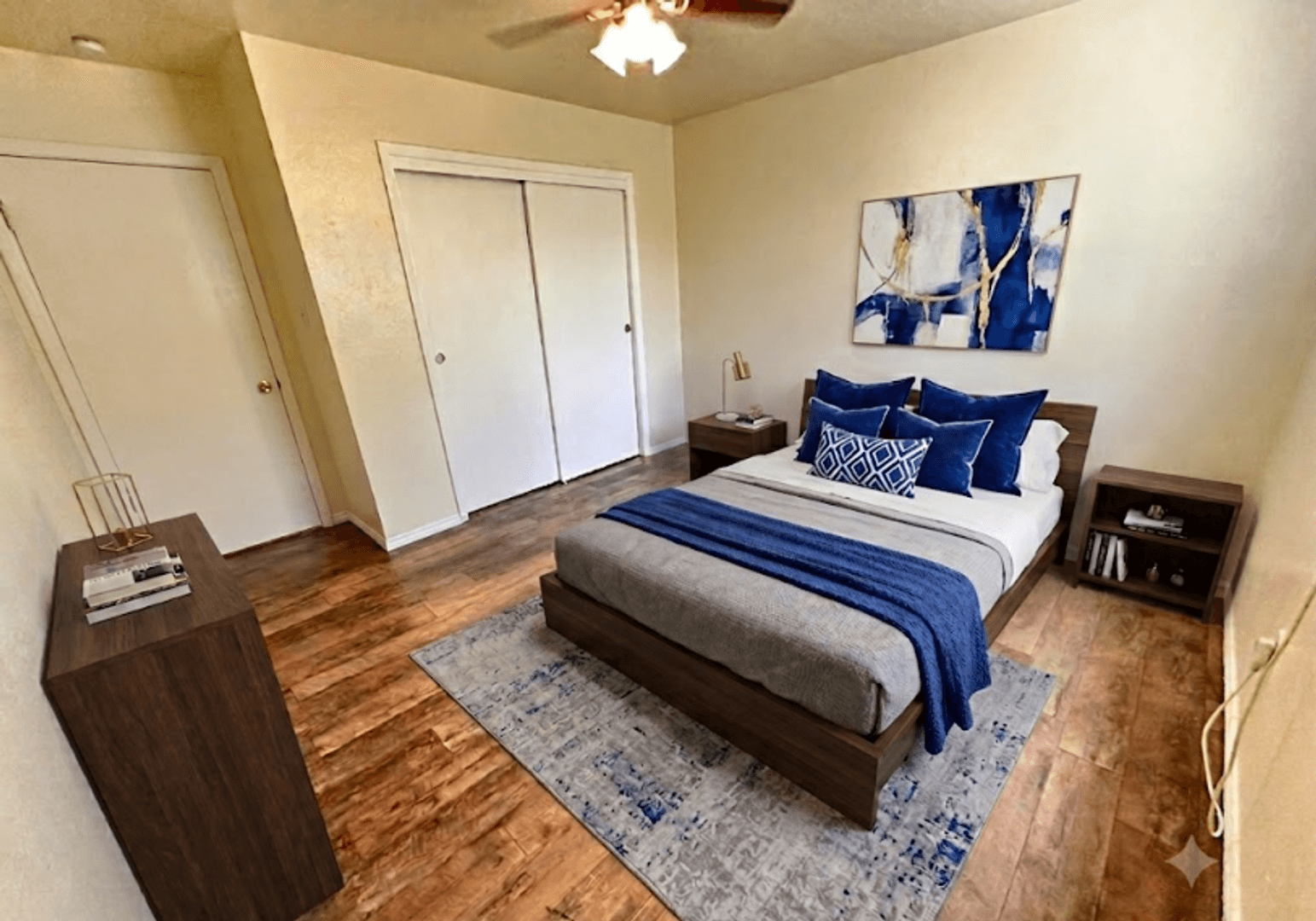 Albuquerque Apartment: 501 Texas Street NE