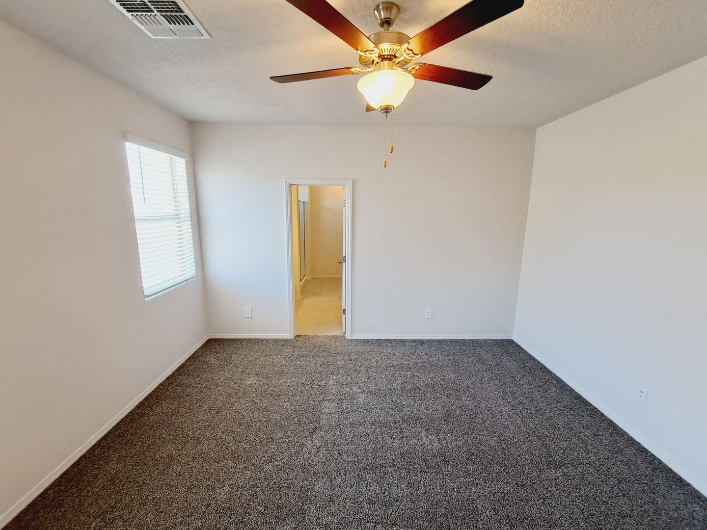 Los Lunas House: 761 Desert Senna