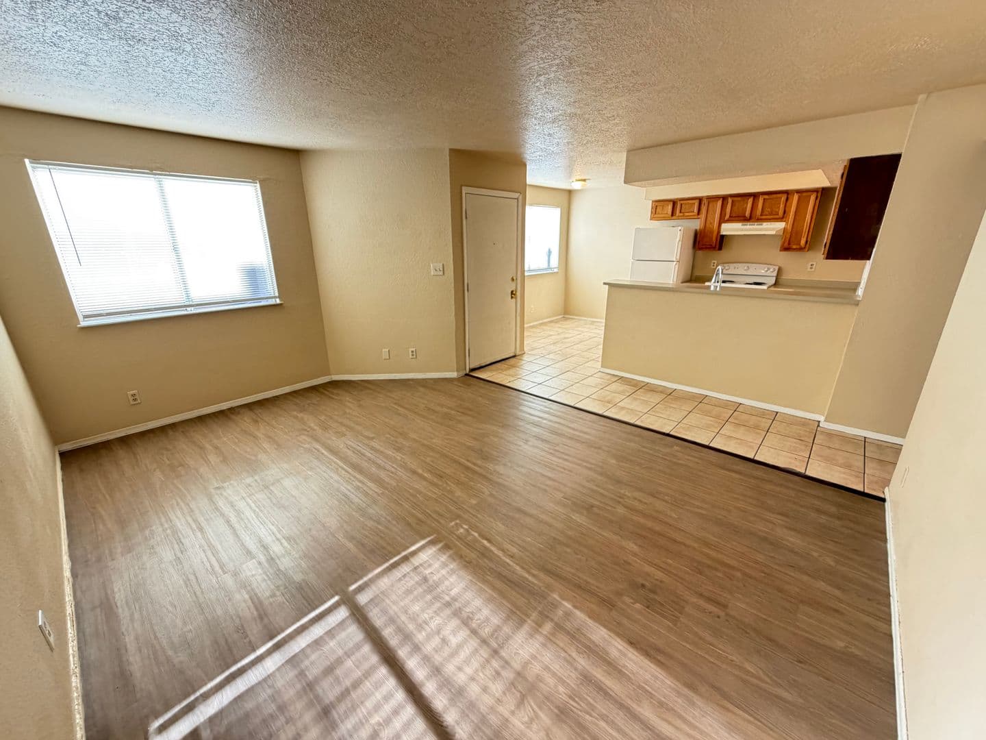 Rio Rancho Apartment: 507 Vancouver Road SE