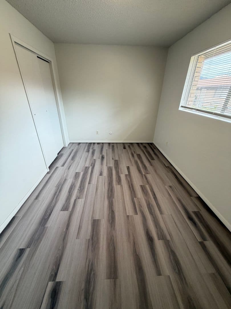 Albuquerque Apartment: 3211 Morris Street NE