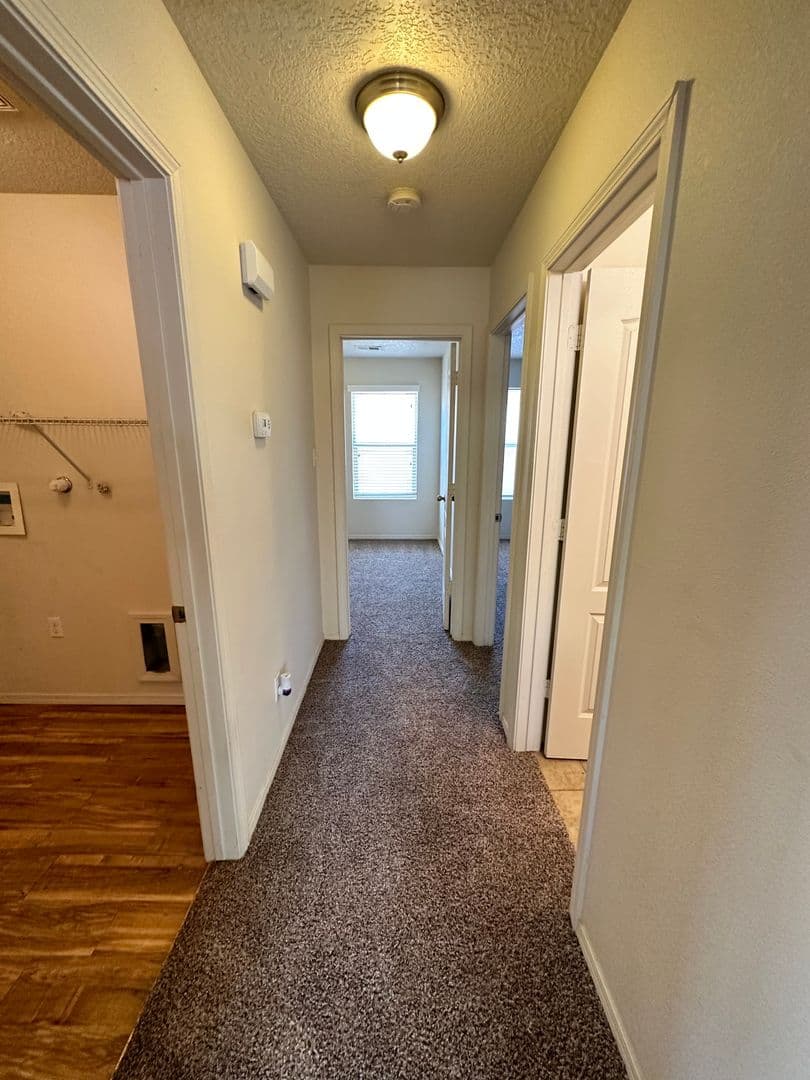 Los Lunas House: 841 Purple Aster SW