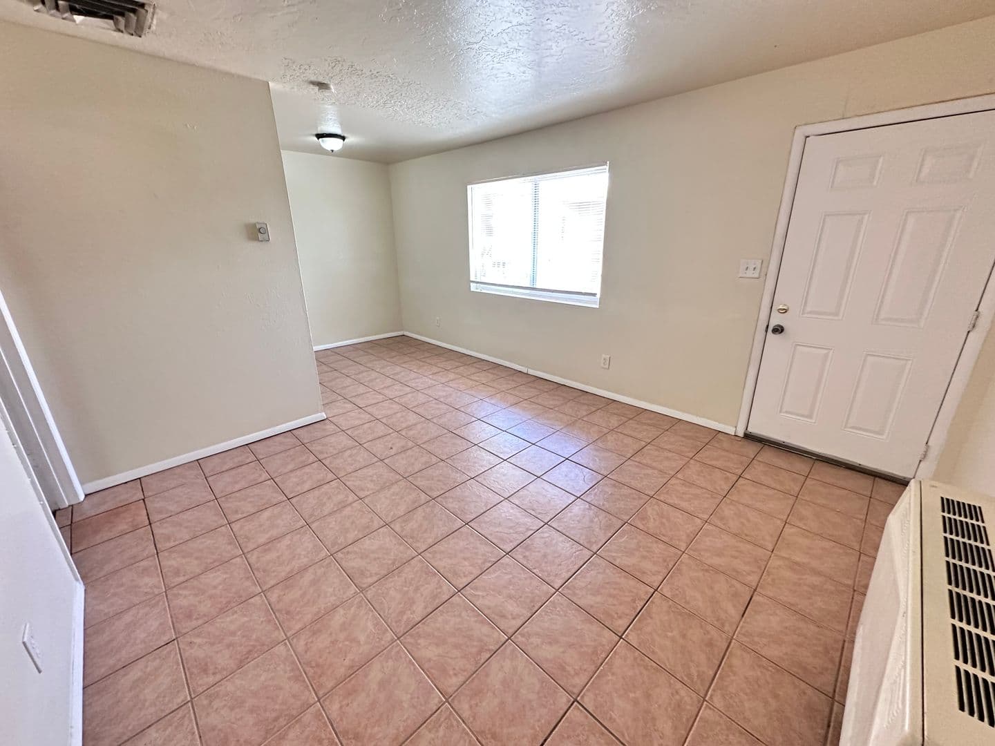 Albuquerque Apartment: 501 Texas Street NE