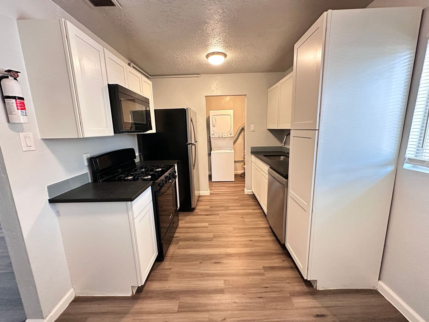 Albuquerque Apartment: 210 Cornell Drive SE