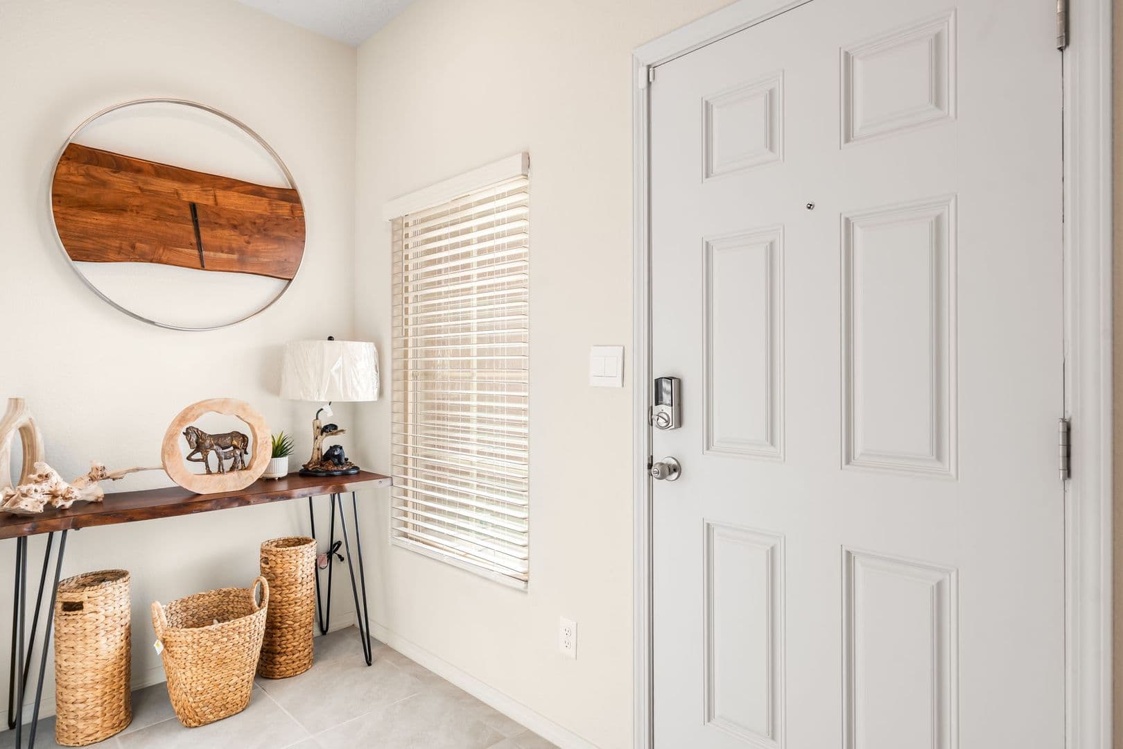 Rio Rancho House: 1504 Woods Street NE