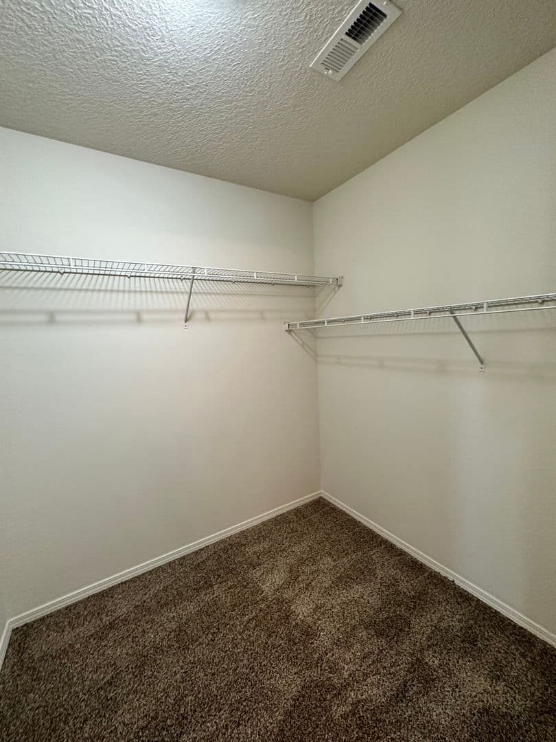 Los Lunas House: 841 Purple Aster SW