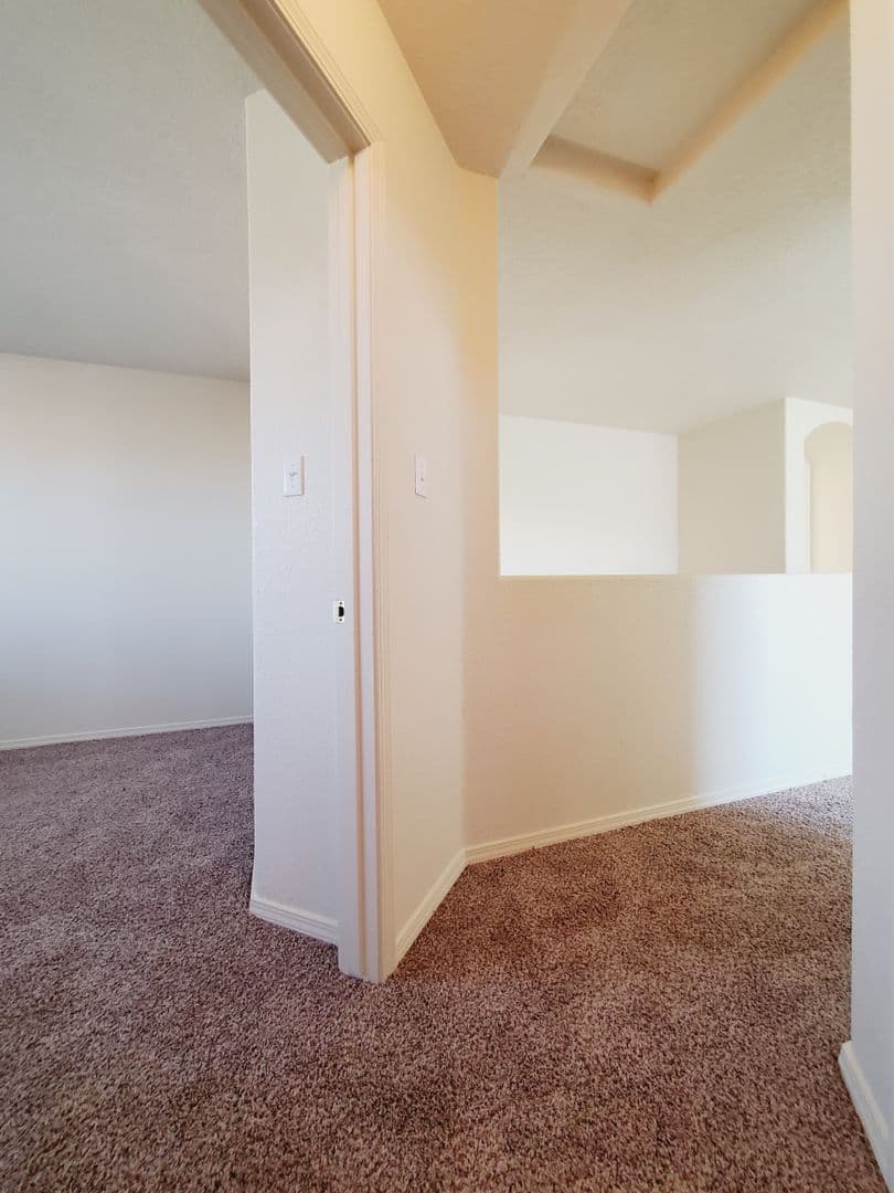 Los Lunas House: 631 Rain Lily