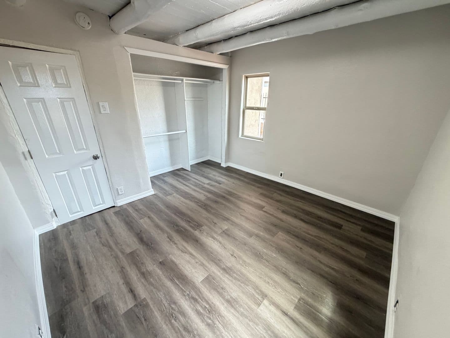 Albuquerque Apartment: 426 Towner Ave NW