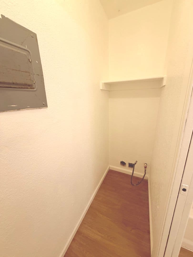 Rio Rancho Apartment: 509 Vancouver Road SE