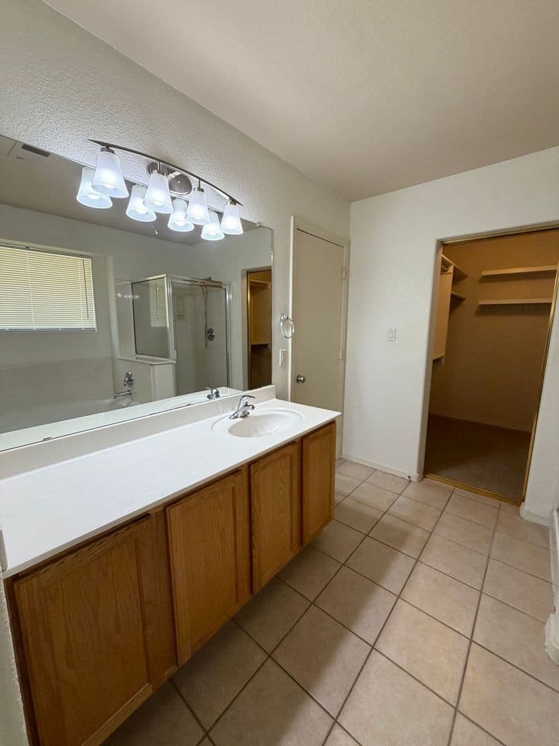 Albuquerque House: 7419 Desert Eagle Road NE