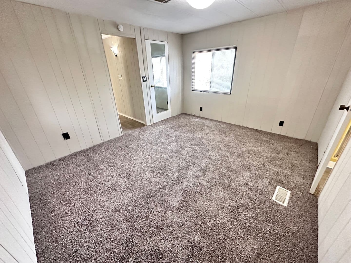 Albuquerque House: 6728 San Luis Obispo Ave NE
