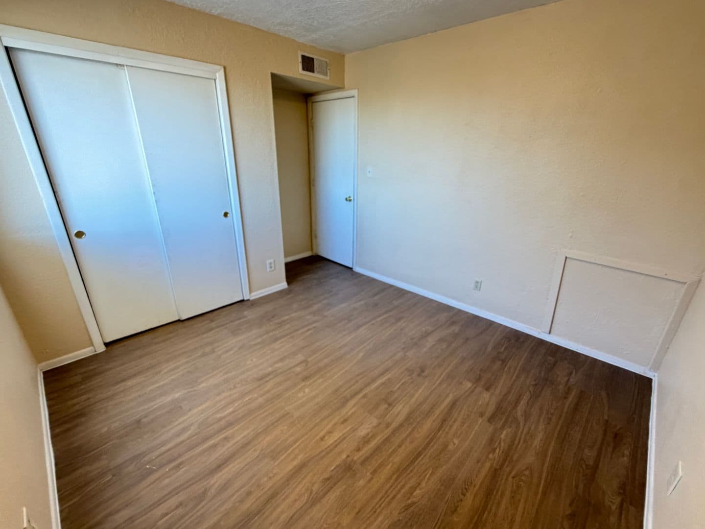 Rio Rancho Apartment: 507 Vancouver Road SE